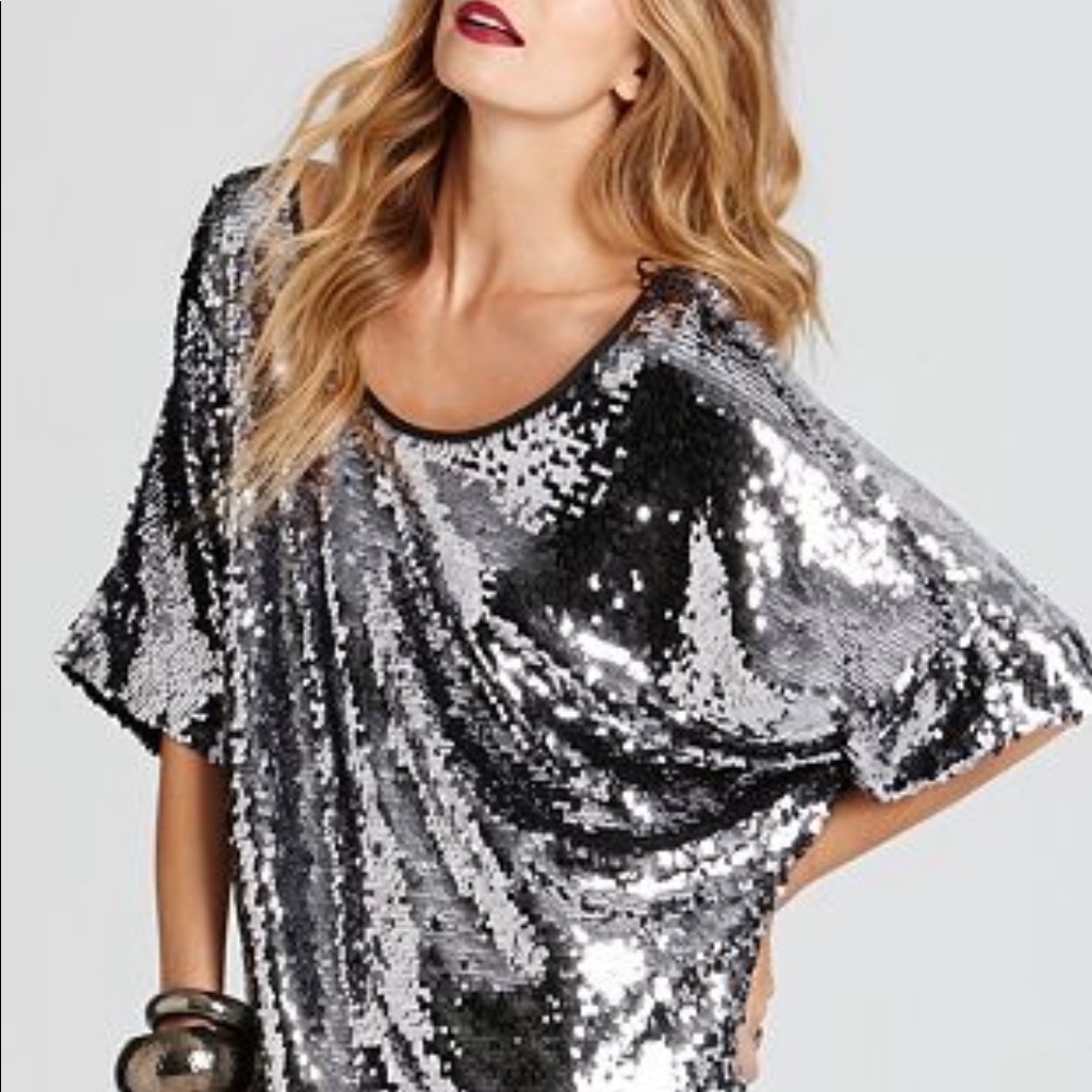 🤍Host Pick🤍NWOT Lux Rachel Zoe Shiny Top
